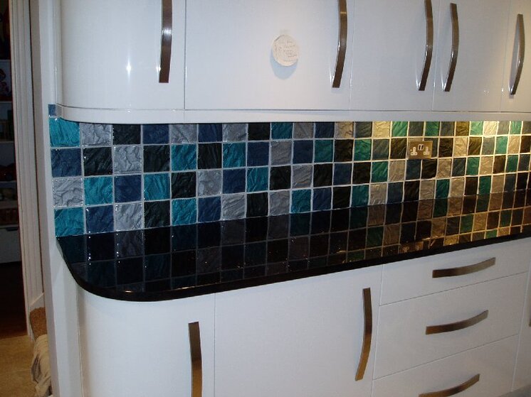 Tiles, Sevenoaks 039.jpg