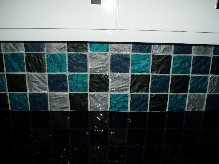 Tiles, Sevenoaks 041.jpg