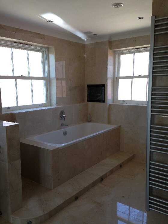 Clearview finished bathroom 004.jpg