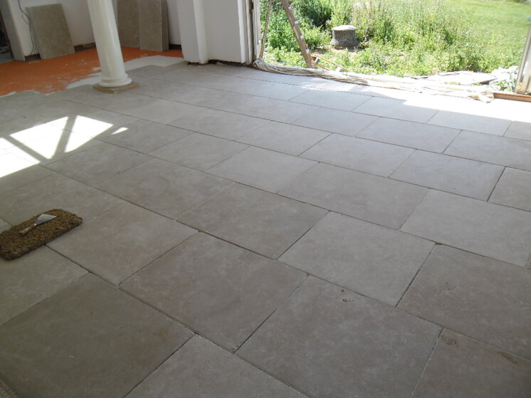 Limestone Floor 002.jpg