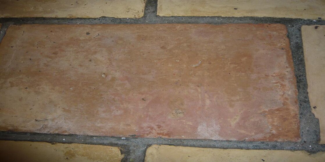 CLIVES TILE3.jpg