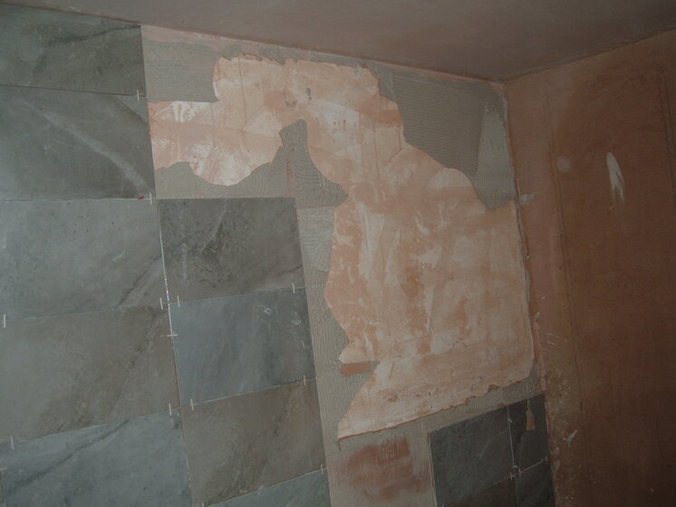 Bad Plastering 008.jpg