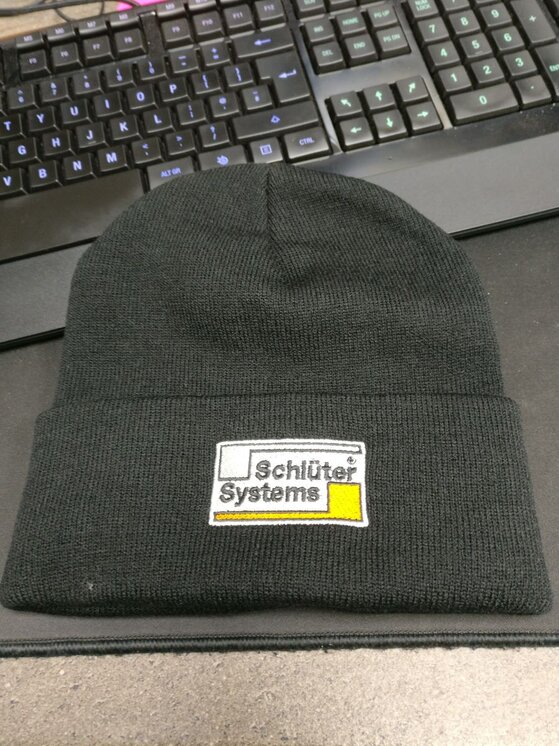 Schluter hat.jpg