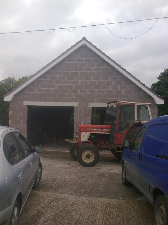 Garage roof on.jpg