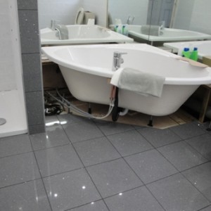 Bathroom with ufh