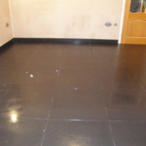 600 x 600 Porcelain Kitchen Floor