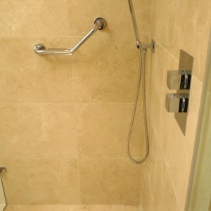 travertine bathroom