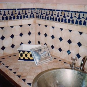 moroccan vanity1