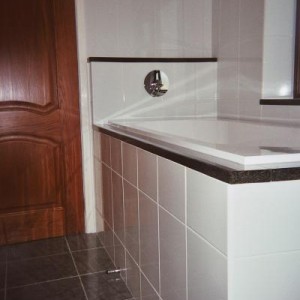 Bathroom - Walls & Floor