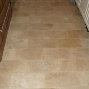 kitchen floor 250 x 150 travertine