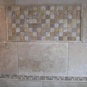 trav bathroom wall, with border and mossiac bordered rectangle