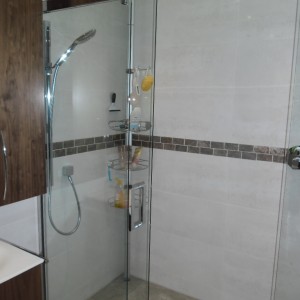 Large En-Suite 002