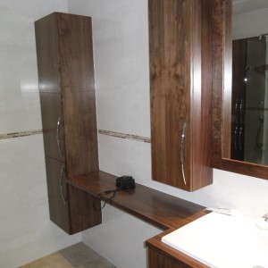 Large Bathroom 005