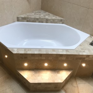 Travertine bath surround