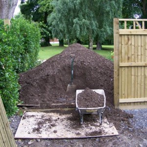 garden 4 - this pile is 14 tons to soil to raise the bottom of the garden; I needed a further 7 tons!