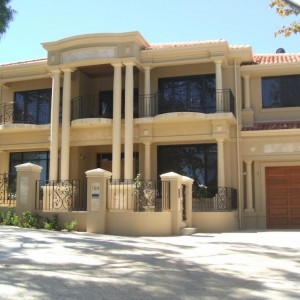 Perth WA - typical tiling job working for FGT.. About 500m2 of travertine and 200m2 of porcelain and marble