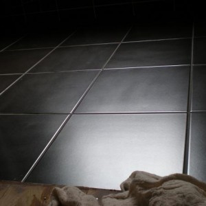 wetroom floor2 by www.firstpremiertiling.co.uk