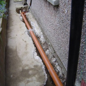 soil pipe going in