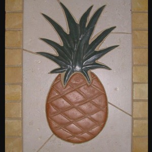 classic pineapple with border