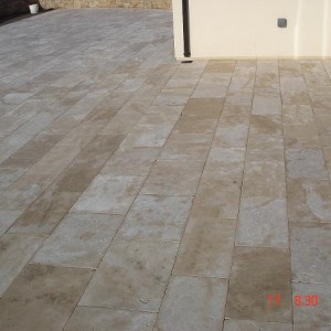 Tumbled Travertine Patio, 60x30 & 60x40, 165 sq y