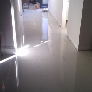 open plan 600x600 polished porcelain (8)