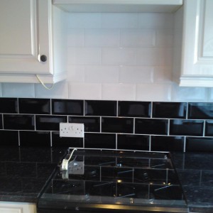 gloss brickbond kitchen