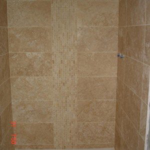 F&H Travertine 60x30 with a tumbled mosaic border