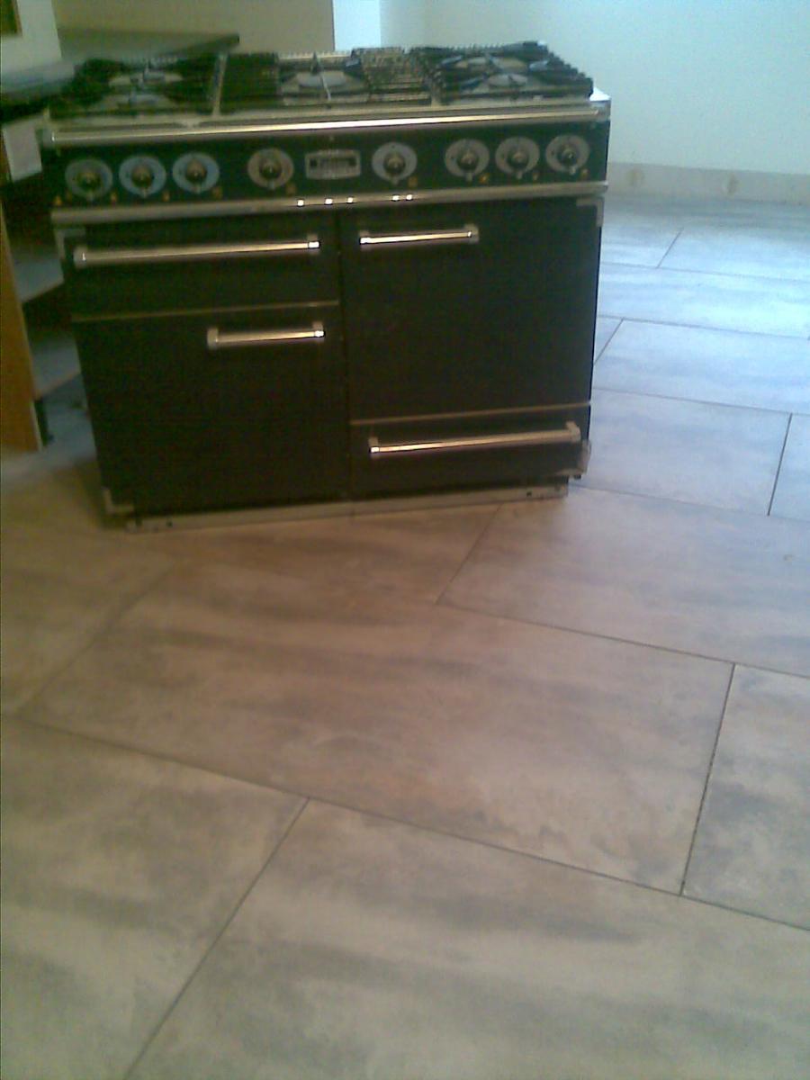 1200x600 only used 39 on that little kitchen