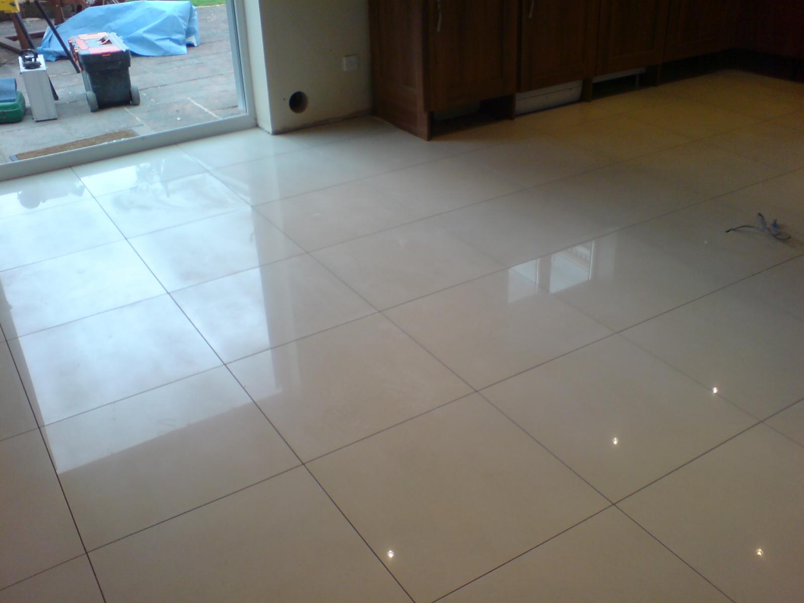 B&Q 60x60 polished with UTH.