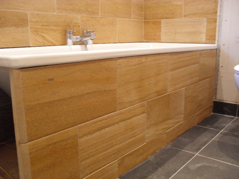 Bath panel
40x20 Limestone walls & slate floor