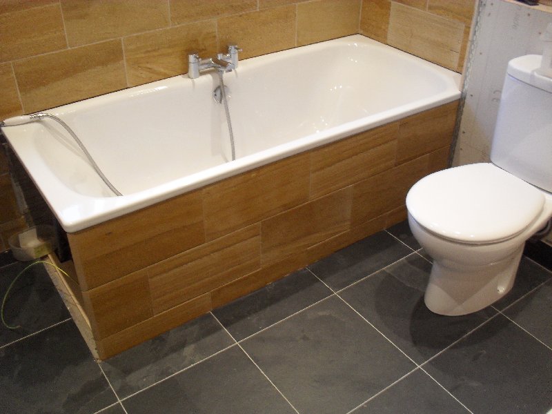 Bath panel
40x20 Limestone walls & slate floor