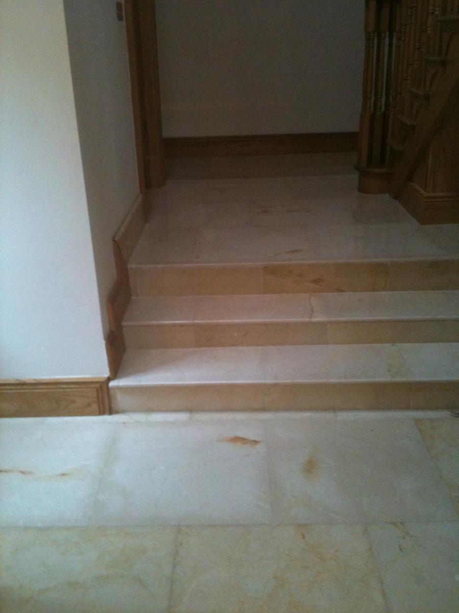 Crema marlfield 60x60 steps