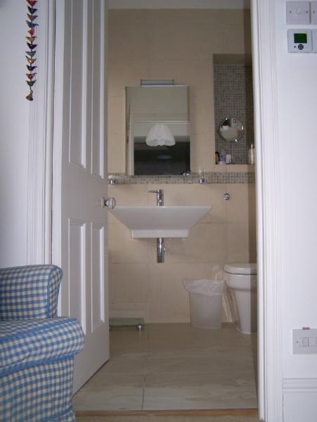 doorway floor basin