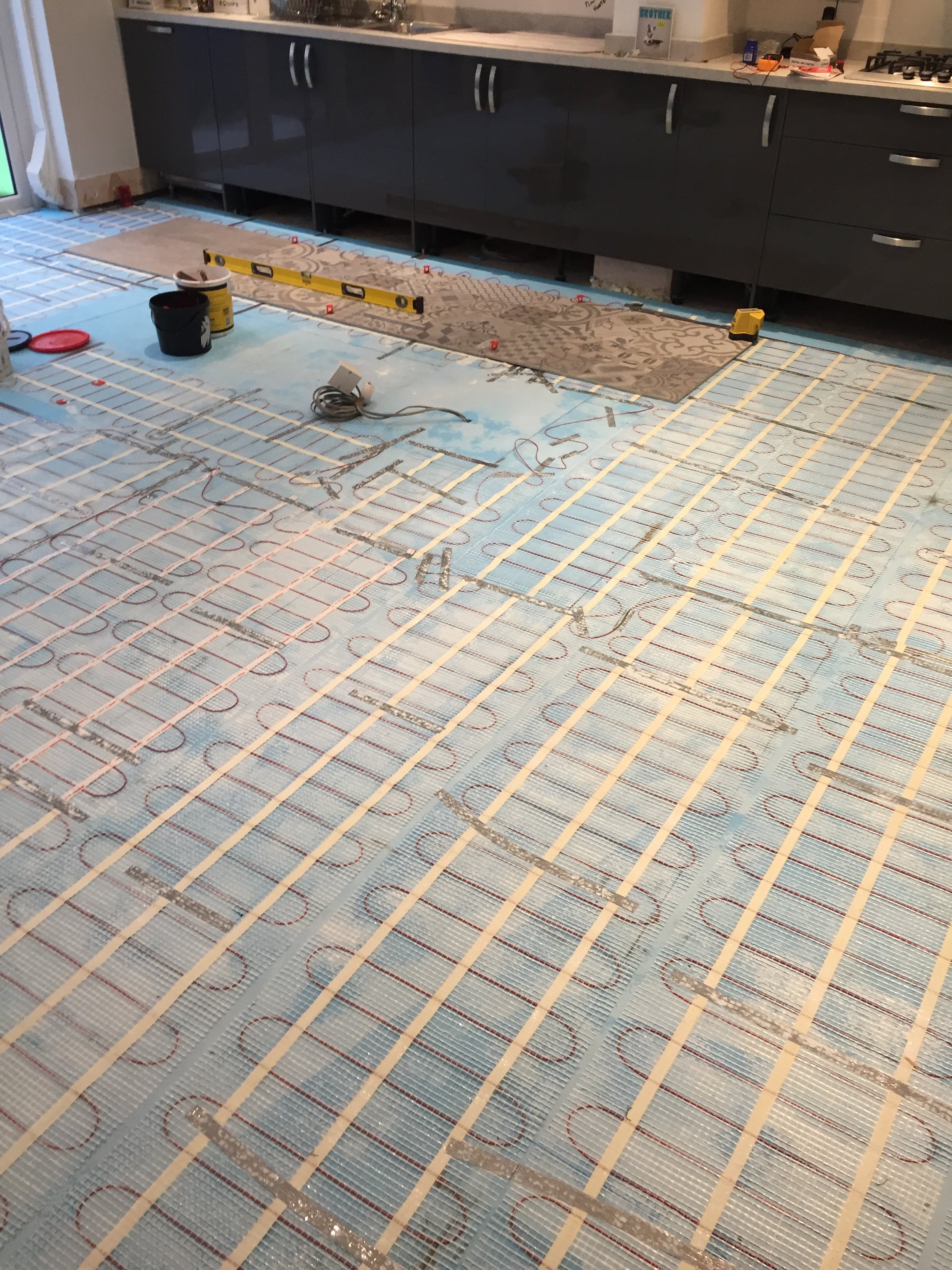 Electric ufh