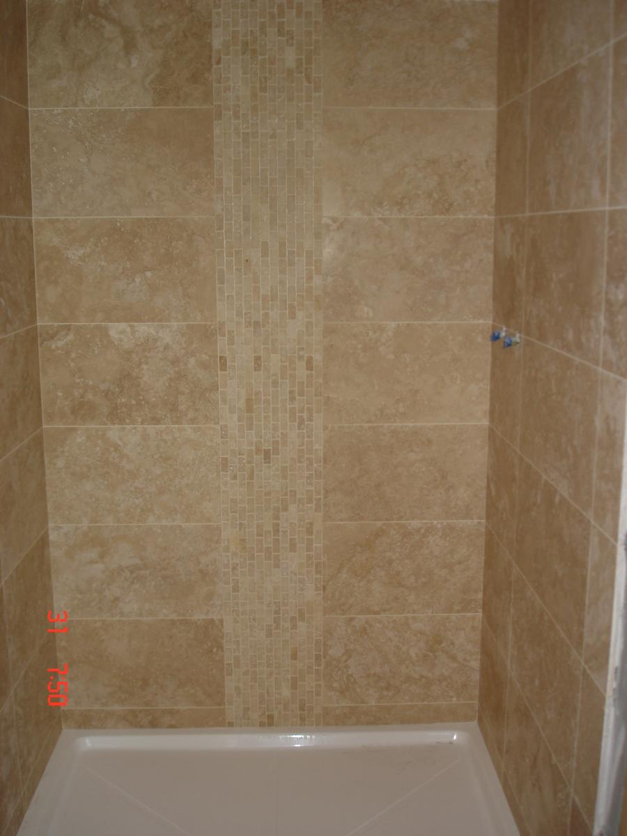 F&H Travertine 60x30 with a tumbled mosaic border