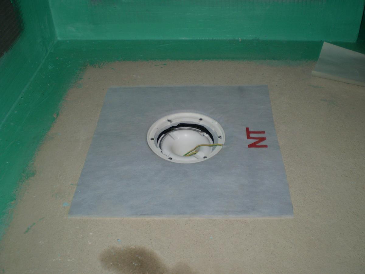 Floor drain manchette