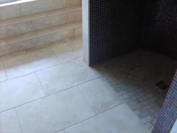 floor to trav bathroom with underfloor heating