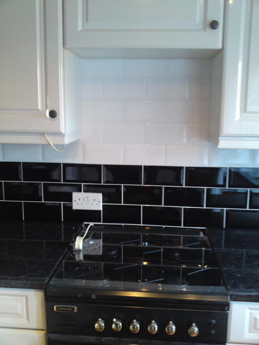 gloss brickbond kitchen