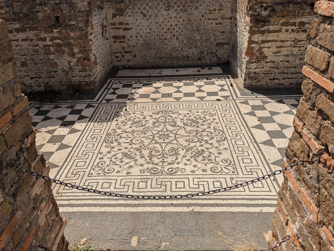 Hadrians mosaic Vl.jpg