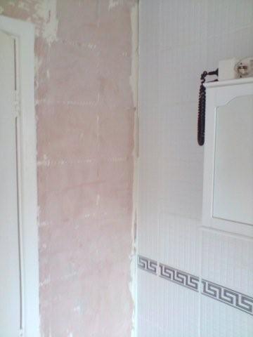 Just a test to see if the plasterboard came away like the first 3