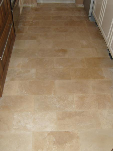 kitchen floor 250 x 150 travertine