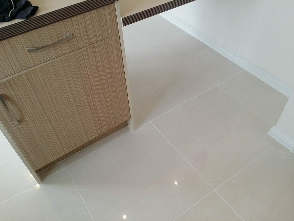 Porcelain kitchen floor @ Portlethen