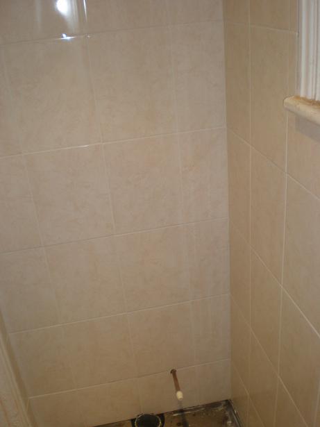 Shower room 2