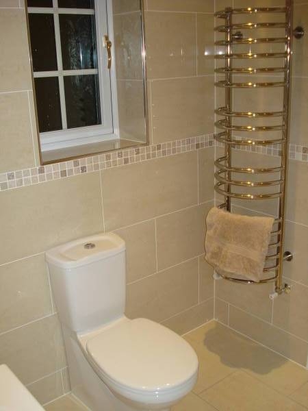 Toilet & radiator