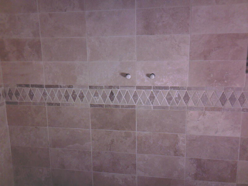 Trave shower with border